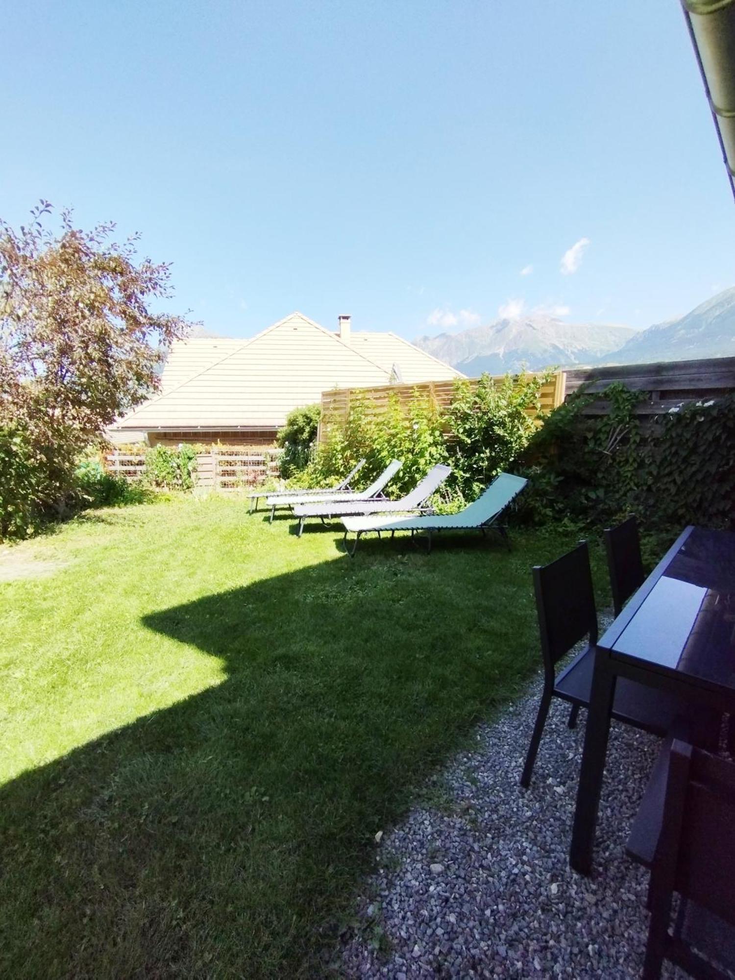 Maison Calme A Proximite Du Villa Savines